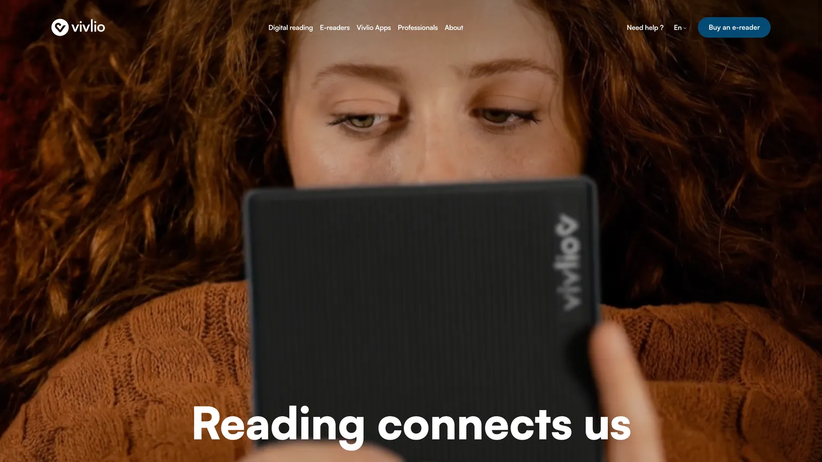 Vivlio digital reading website featuring a reader using an e-reader